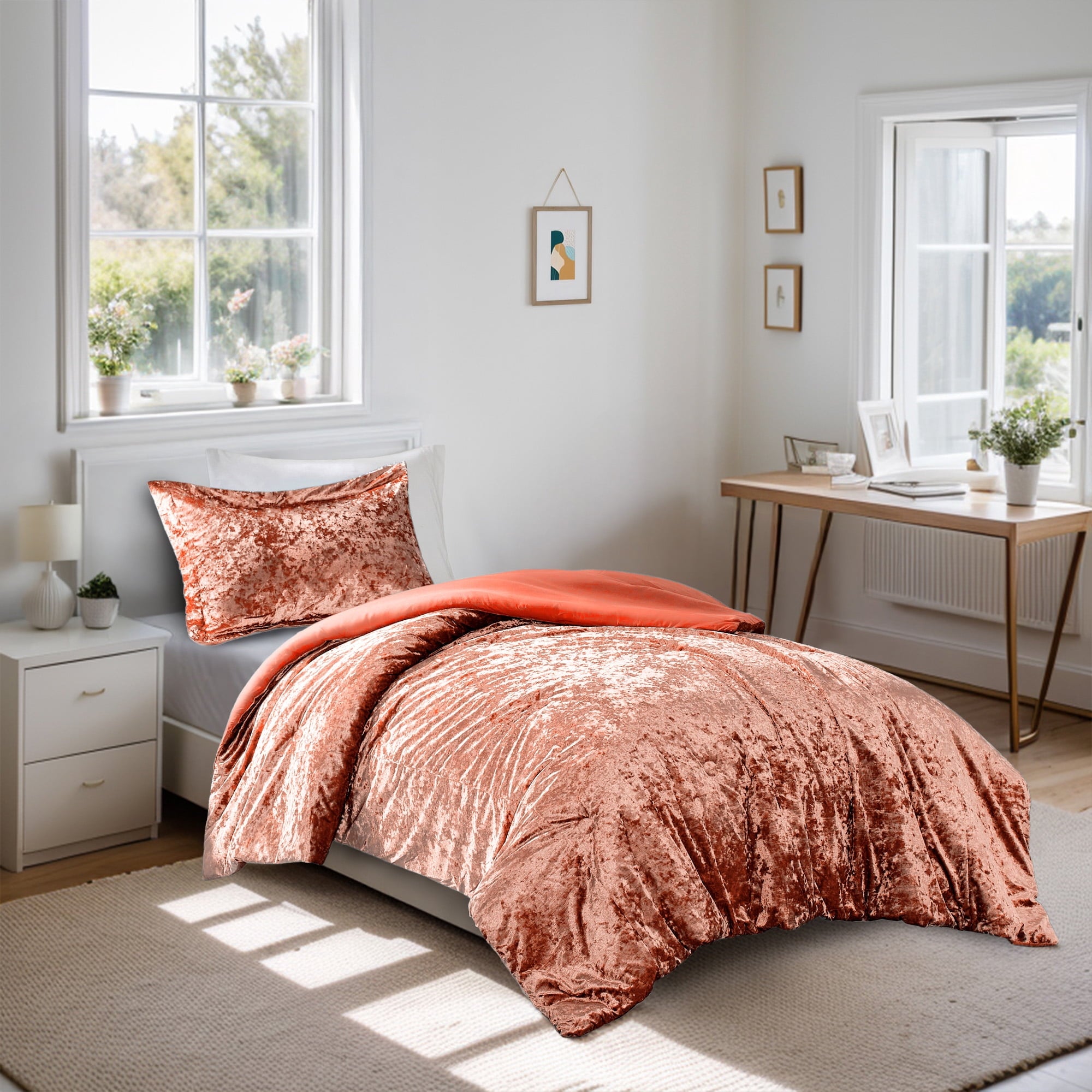Regency Heights Fullqueen Cozy Velvet Comforter Sets