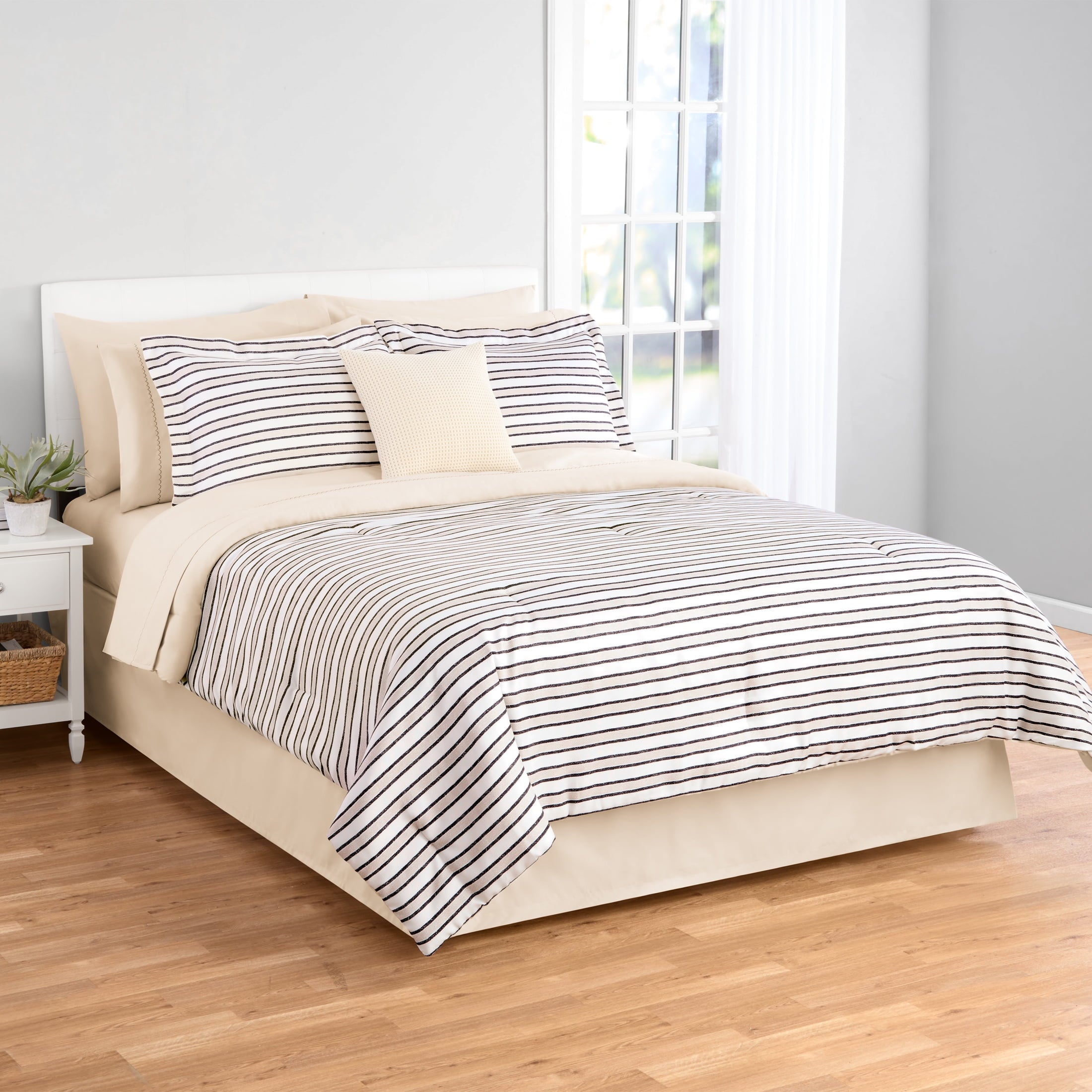 Mainstays All In One Reversible Comforter And Sheet